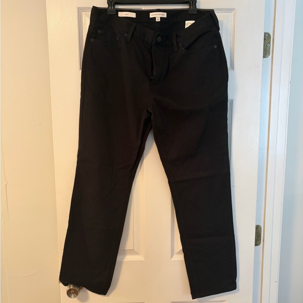 Banana Republic Men’s Black Slim Fit Traveler 5 Pocket Jeans